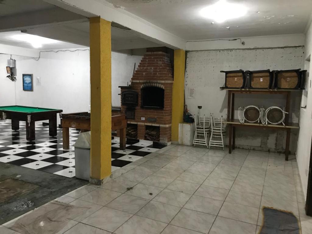 Ótima casa com piscina em Praia Grande São Paulo Exterior foto