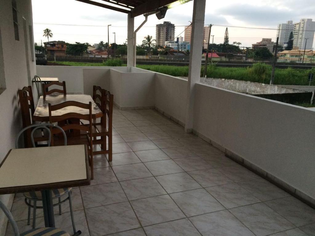 Ótima casa com piscina em Praia Grande São Paulo Exterior foto